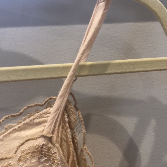 Summery Creme Tank Top!😍😍😍 - Picture 6 of 7